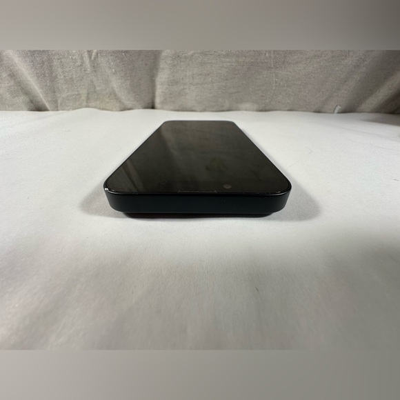 SOLD - iPhone 13 Mini Midnight 256GB Unlocked - Picture 5 of 7